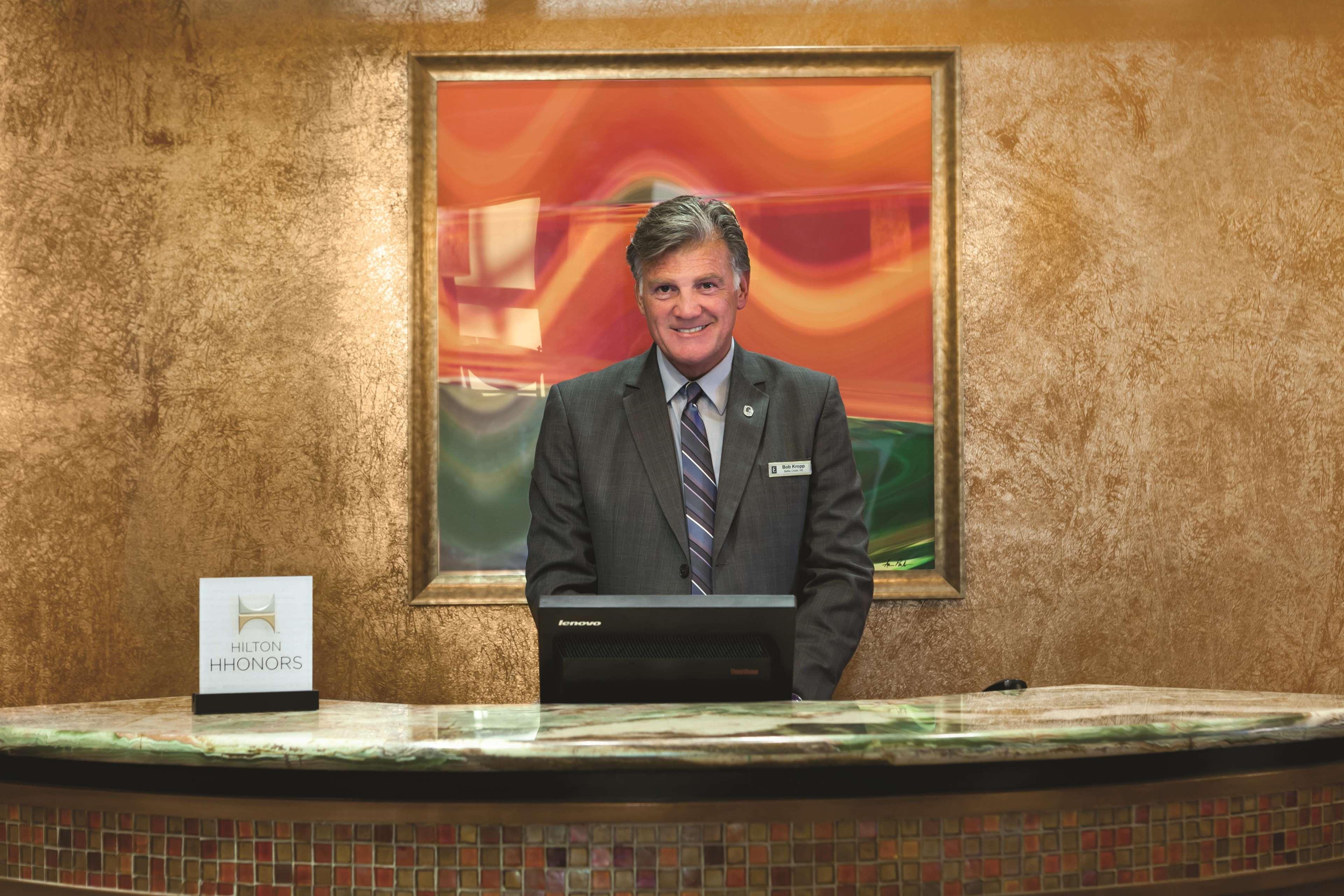 Embassy Suites Omaha- La Vista/ Hotel & Conference Center Beltér fotó
