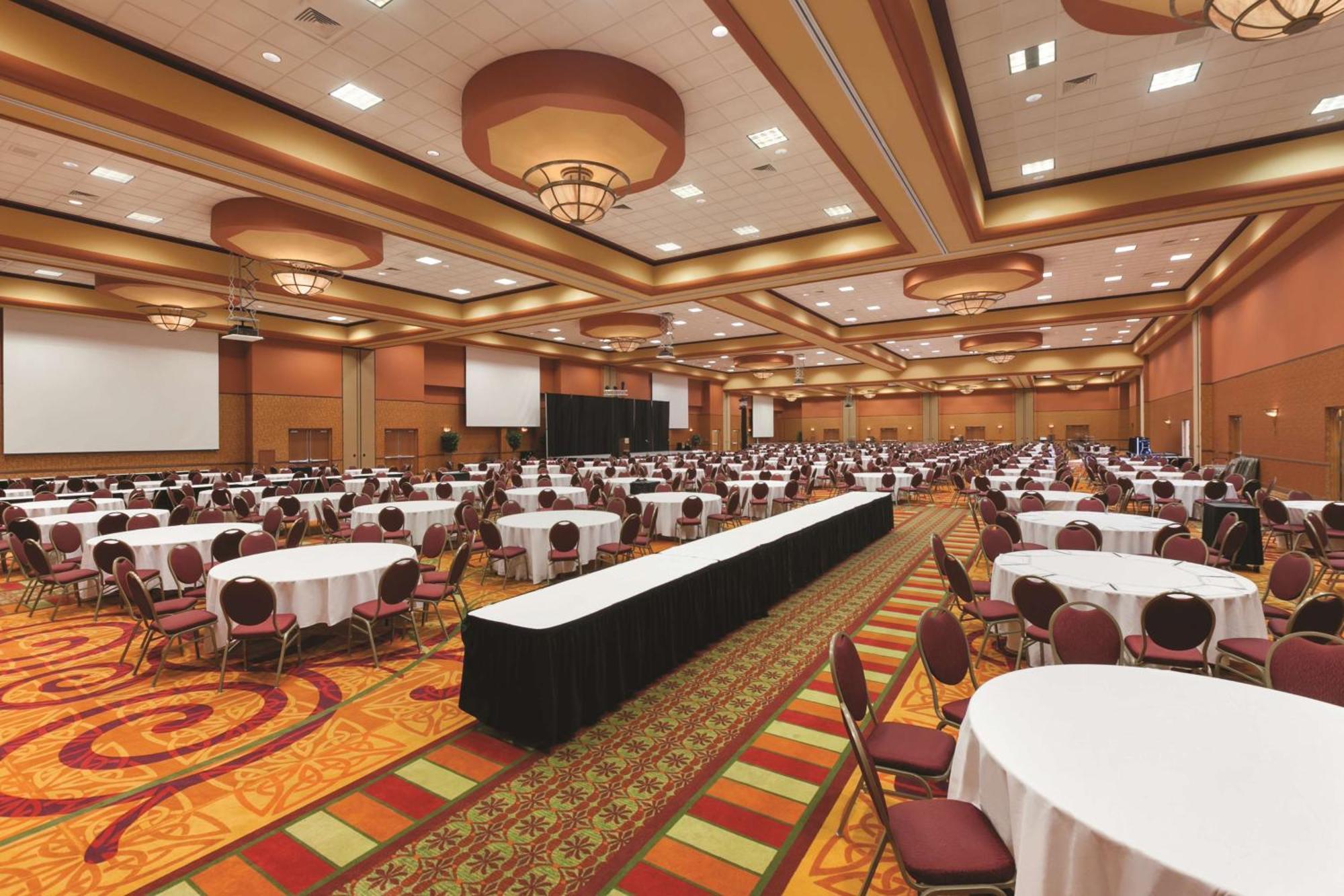 Embassy Suites Omaha- La Vista/ Hotel & Conference Center Kültér fotó