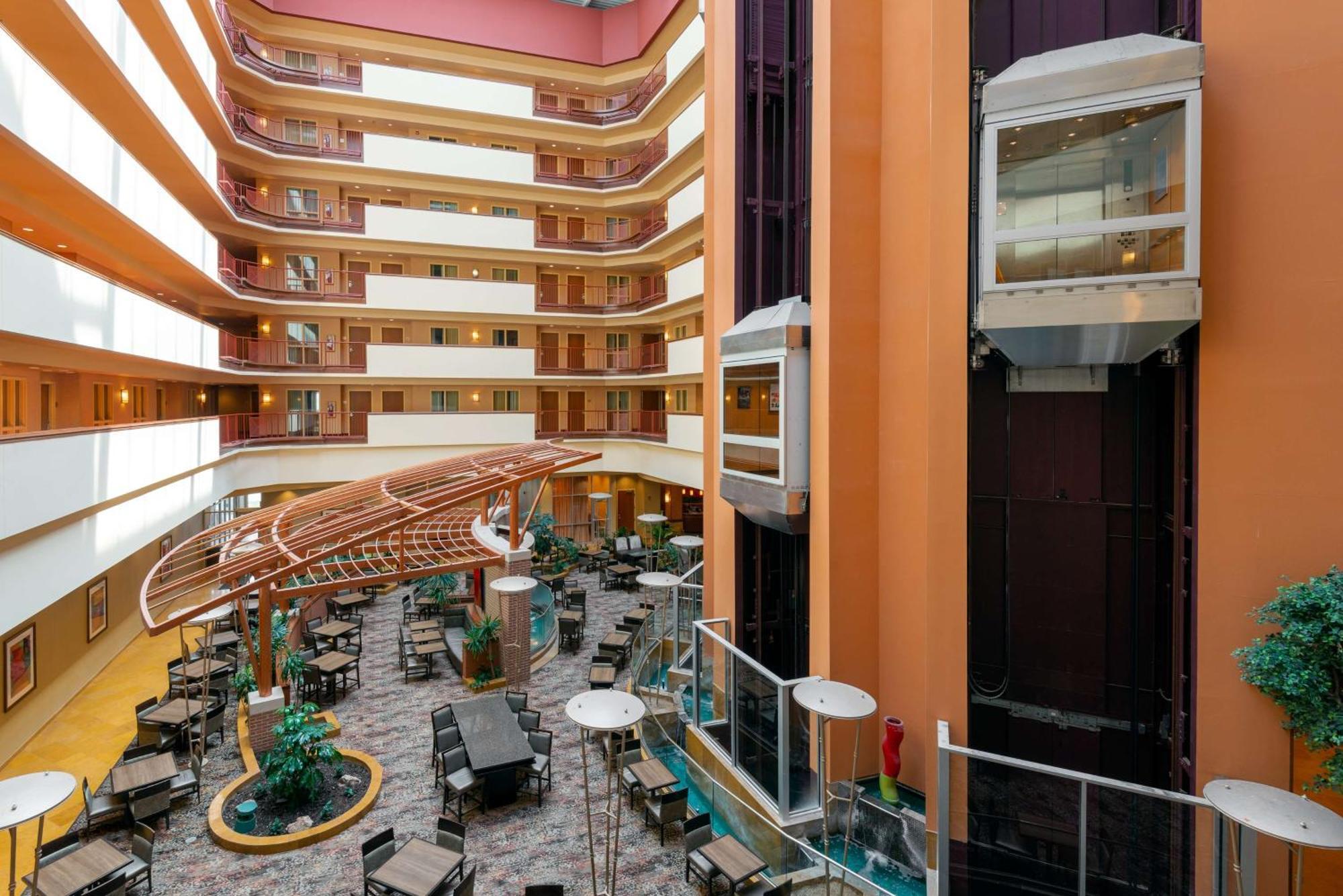 Embassy Suites Omaha- La Vista/ Hotel & Conference Center Kültér fotó