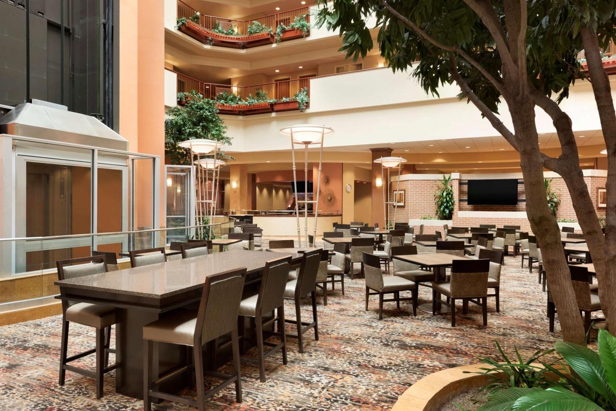 Embassy Suites Omaha- La Vista/ Hotel & Conference Center Kültér fotó